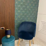 Domus Luigi Leone 2 Bed & Breakfast 3*