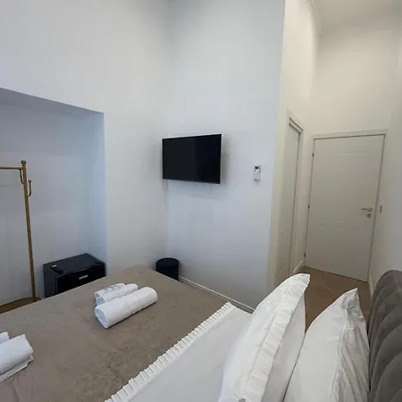 Domus Luigi Leone 2 Nápoly