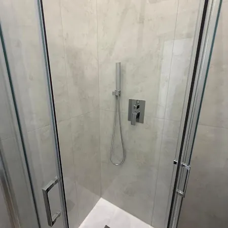 Domus Luigi Leone 2