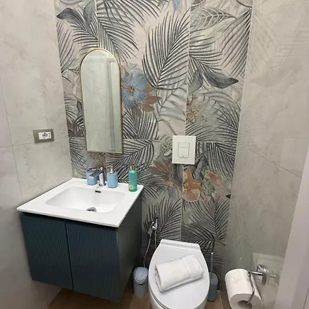 Domus Luigi Leone 2 3*